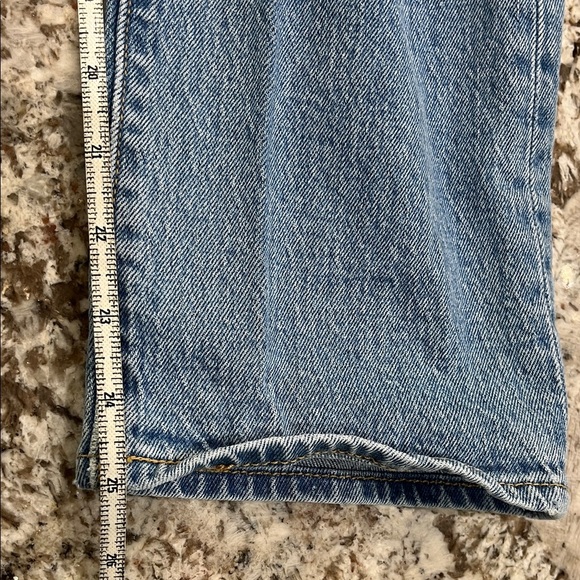 Women’s Levi’s Premium Straight Leg Button Fly Jeans - Picture 9 of 10